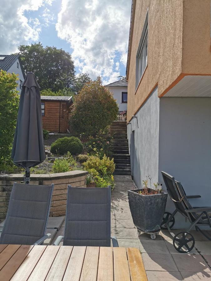 Gemuetliche 90 Qm Wohnung In Saarburg, Zentral Gelegen, Garten Mit Aussicht, Separater Eingang Exterior photo
