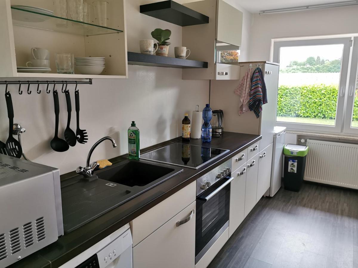 Gemuetliche 90 Qm Wohnung In Saarburg, Zentral Gelegen, Garten Mit Aussicht, Separater Eingang Exterior photo